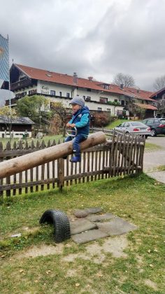 0590549f-f5e2-4c52-9389-a206d5b93111