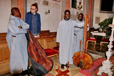 1Benediktiner-Besuch2