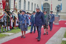 1Königin-Frey-MP-Haberfellner