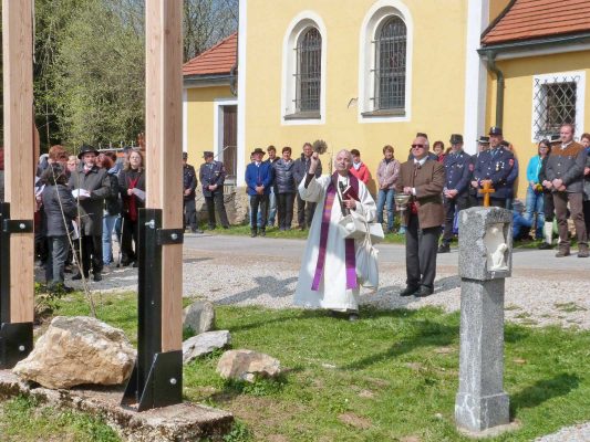 kl-ko-krp-Kreuzeinweihung Kolmstein 9