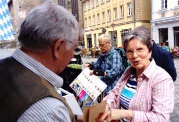 Peter Kiermeier aus Oberaudorf im Kundengespräch