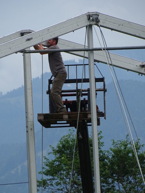 4085C459-B07D-4B30-A934-EC6CE8D51B8B