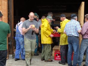 572DE1AD-D4AB-4BA8-AD8D-384171D80C31