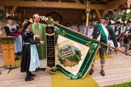 Festgottesdienst-1070398