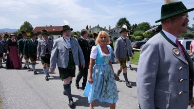 P04 FestzugNeubeuern