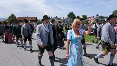 P05 FestzugNeubeuern