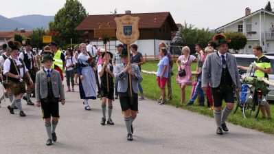 P18 FestzugNeubeuern