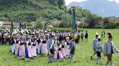 P19 FestzugNeubeuern