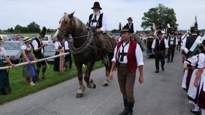 P32 FestzugNeubeuern