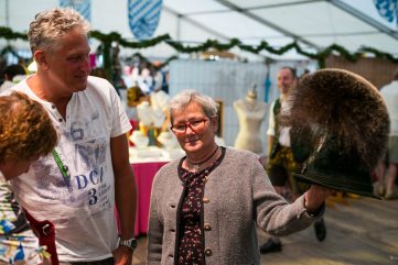 Gaupreisplatteln-Trachtenmarkt-1003639