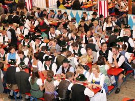 P07 BrauchtumFloetzinger