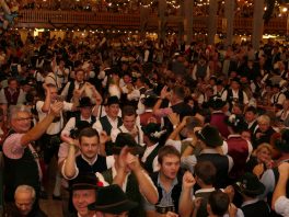 P30 BrauchtumFloetzinger