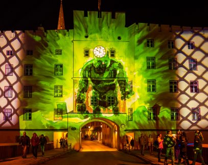 Wasserburg-Leuchtet-1120063