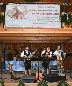 Kubi_Hoerzing_100J_Pferdezucht_180422 (16)