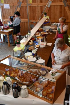 Kubi_Hoerzing_100J_Pferdezucht_180422 (18)