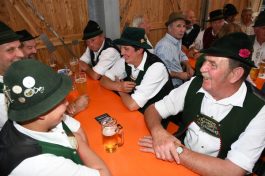 Kubi_Hoerzing_100J_Pferdezucht_180422 (30)