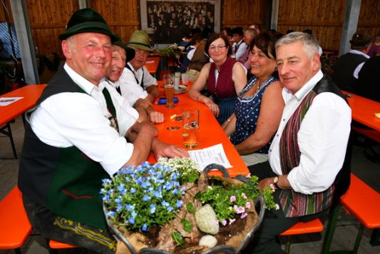 Kubi_Hoerzing_100J_Pferdezucht_180422 (33)