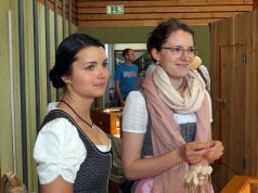 P074GwandundTrachtenmarktAßling