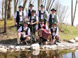 P121GwandundTrachtenmarktAßling