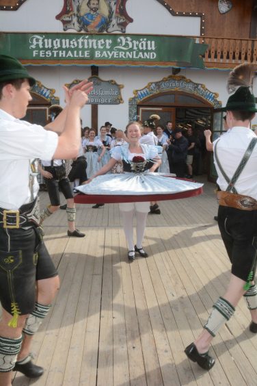 Brauchtumstag Fruehlingsfest (3)