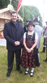 Caren_Schirm-MP_Markus_Soeder