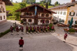 Gebirgsschuetzen-Samerberg-1300444