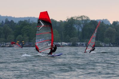 Zweikampf Stadler GER 404 mit Hecker GER 864