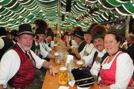 kl-20180506Festzelt14