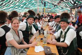 kl-20180506Festzelt16