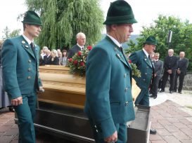 kl-Sarg mit Trachtler