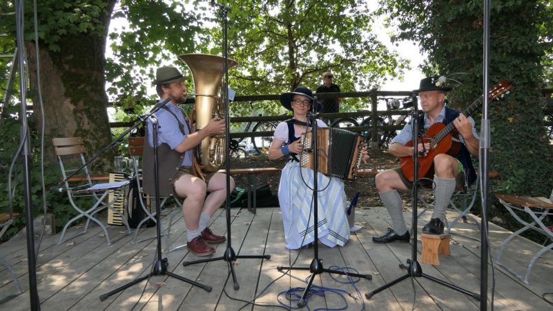 Charivari Fruehshoppen (13)