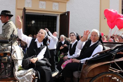 K1600_Aschau verabschiedet Klosterschwestern_Foto H. Reiter (17)