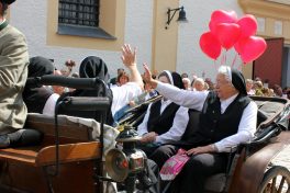 K1600_Aschau verabschiedet Klosterschwestern_Foto H. Reiter (19)