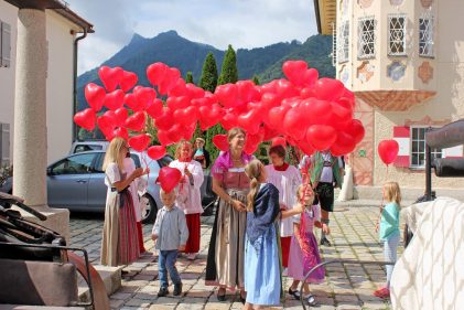 K1600_Aschau verabschiedet Klosterschwestern_Foto H. Reiter (8)
