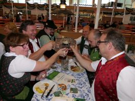 P13WirtetreffenAuerRosenheimvonoben