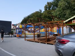 Rosenheimer Wiesnvorbereitungen (2)