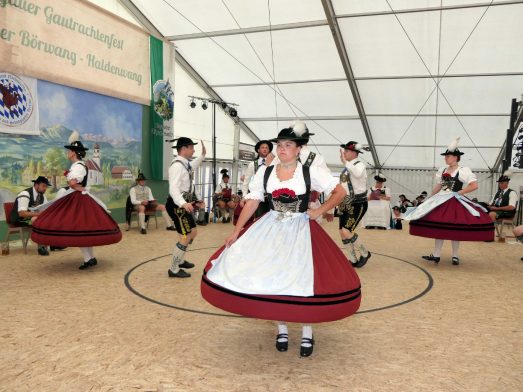 kl-Bayerischer Loewe Halendwand