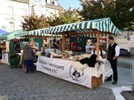 P017Schmankerlstraße