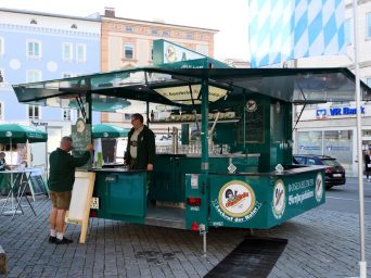 P022Schmankerlstraße