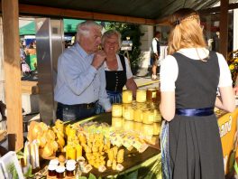 P037Schmankerlstraße