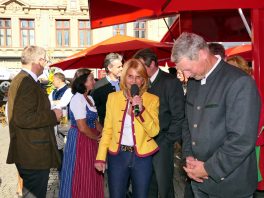 P082Schmankerlstraße