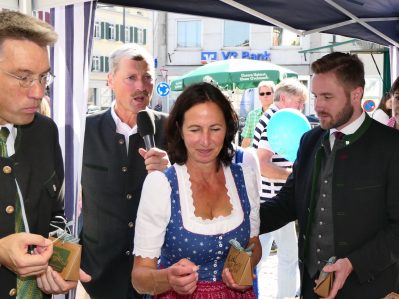 P115Schmankerlstraße