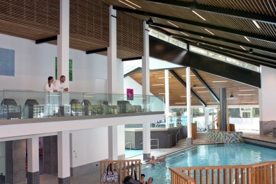 Wohlfuehl-Therme neu 2 Balkon