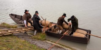 Historische-Plaettenfahrt-1520008