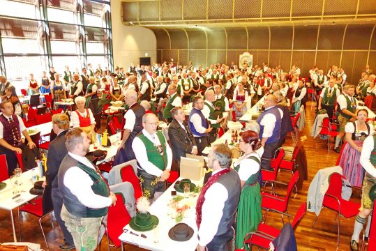 kl-Blick in Saal Bürgerhaus