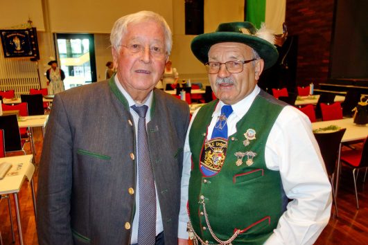 kl-Prälat und Gauvorstand