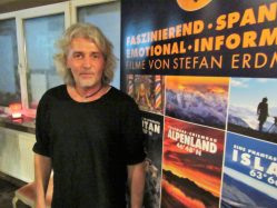 Stefan Erdmann in der Theaterstrickerei