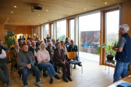 erheiternde Diskussion