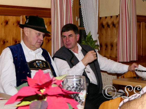 P04 WeihnachtsfeierGSKHuber