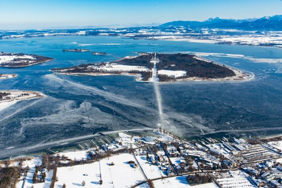 kl-Chiemsee-Inseln im Winter ©Chiemsee-Alpenland Tourismus, Markus Weißmüller